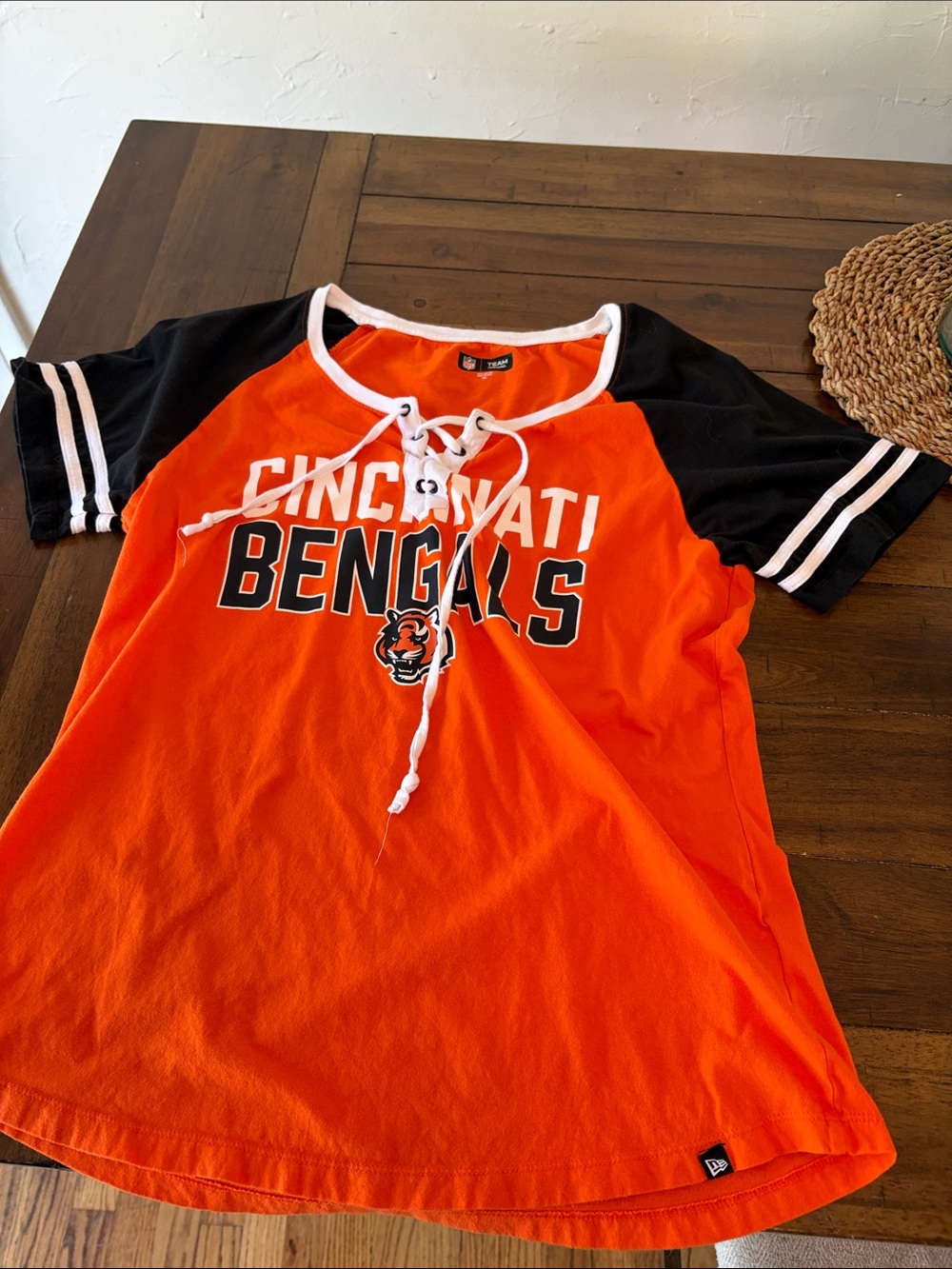 Cincinnati Bengals Lace-Up Raglan Kids Top - Orange & Black